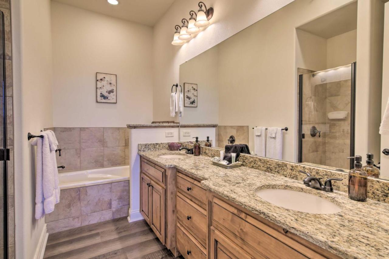 Apartamento Luxe Branson Retreat With Mtn Views And Pool Access! Exterior foto